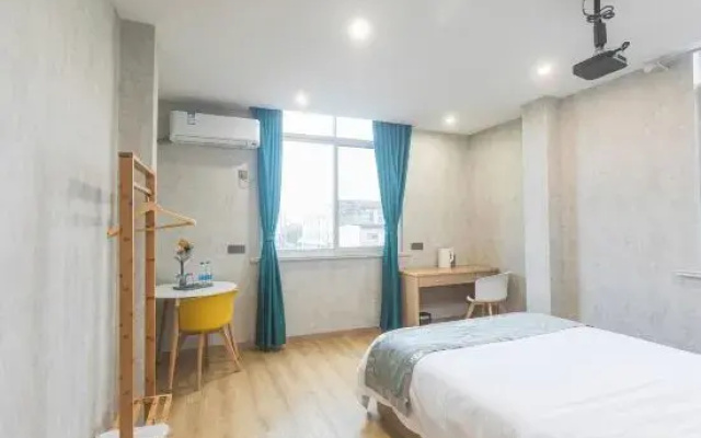 Shanghai Xingzhiyuan Boutique Hotel (Fengxian Bay University Town)