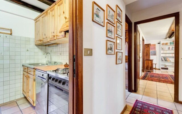 Large And Comfortable 6 Guests Flat In Trastevere