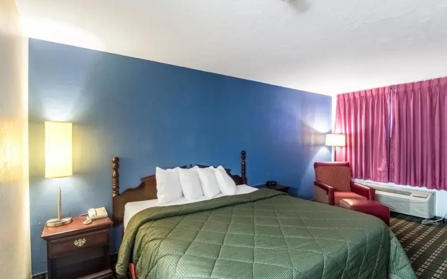 Premiere Inn & Suites