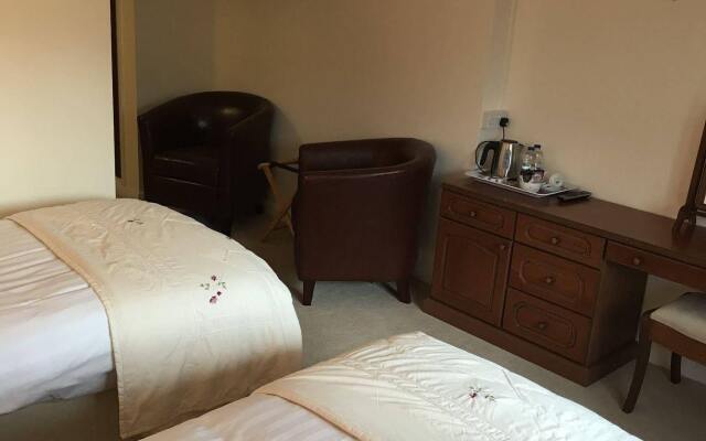 Trewern Arms Hotel