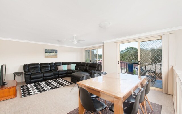 Lagoons Circuit, 24 Lagoons Estate