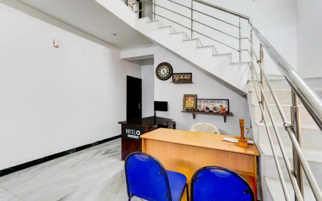 Leo's Home Stay by OYO Rooms