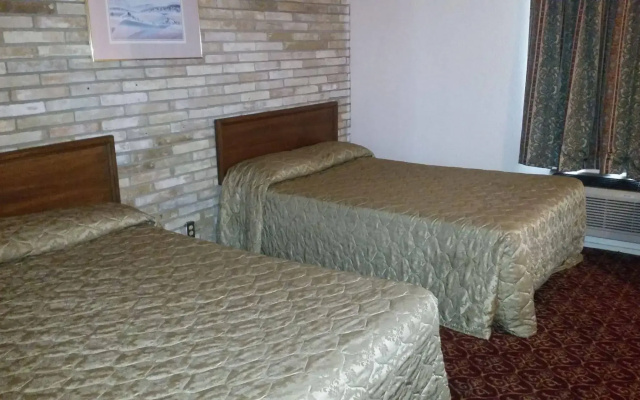 Executive Inn and Suites Waxahachie