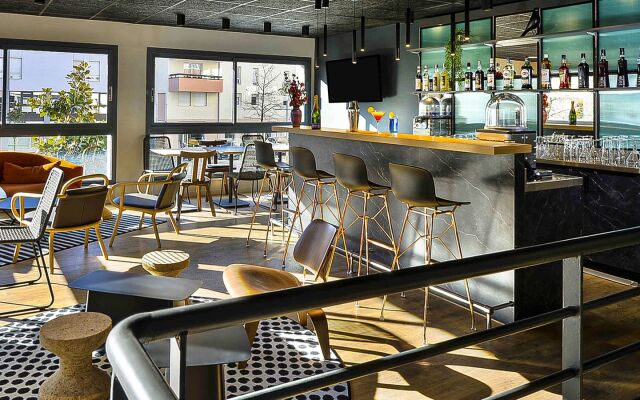 Ibis Annecy Cran Gevrier Hotel