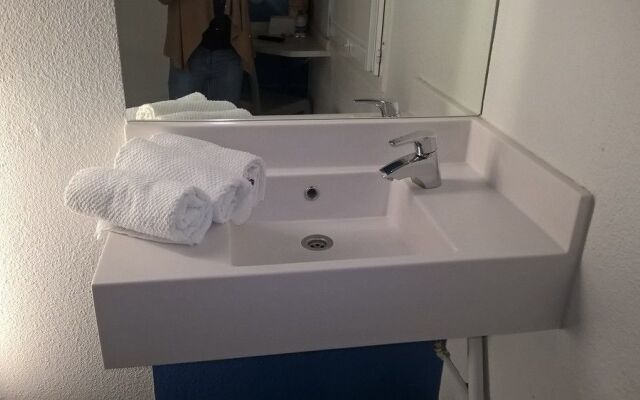 Hotel F1 Nantes sud aroport Bouguenais