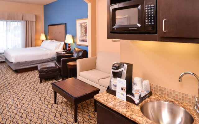 Holiday Inn Express & Suites Wichita Falls by IHG
