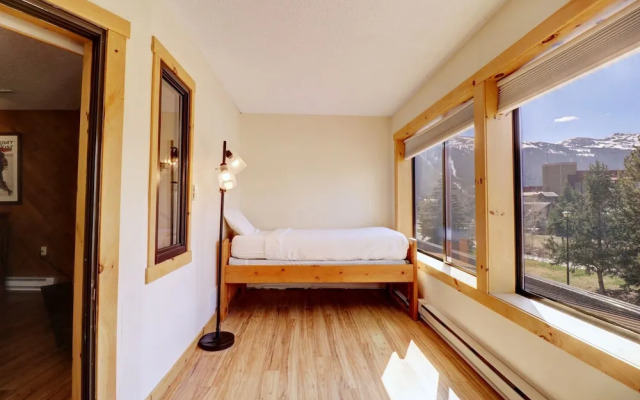 Pet-friendly Very Spacious Condo - BE108 by RedAwning