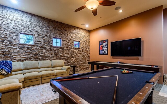 Casa Sunridge 5 Bedroom Home by Redawning
