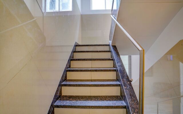 Fabhotel Starwood Residency