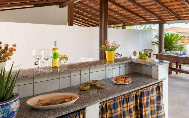 Villa Dema beach at 30 mt-Villa Dema