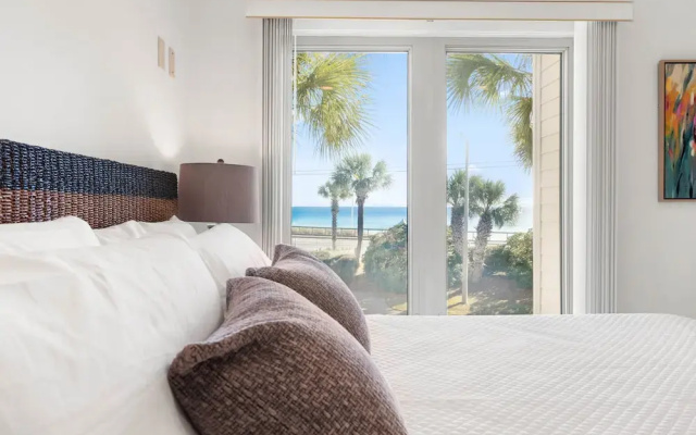 Grandview 2 Bedroom Condo