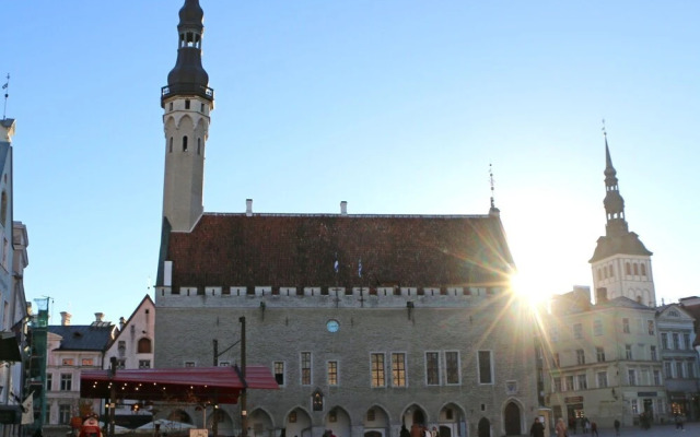 Tallinn Luxury Apartments with sauna and old town view