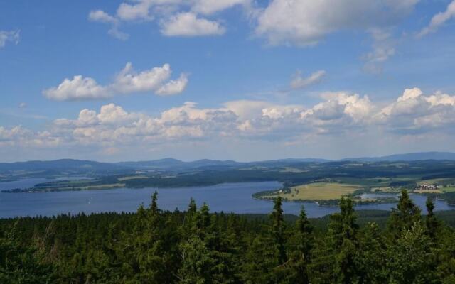 JBX Resort Apartments Lipno