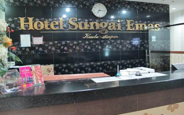 Hotel Sungai Emas