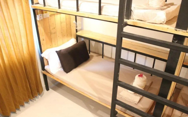 Hostel Wing @ A2sea