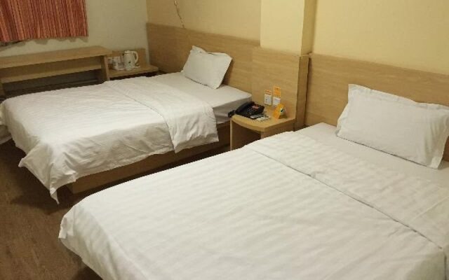 Qingdao 7 Days Inn