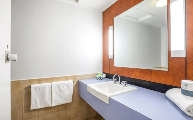 Burvale Hotel