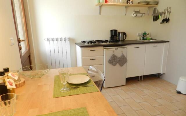 Rosa nel Pozzo Apartments and B&B