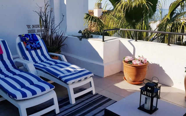 Penthouse in Jardines De Las Golondrinas