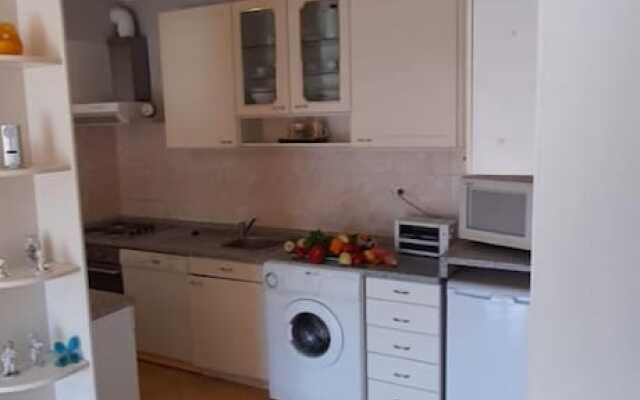 Ivano - 90m to the Beach - A1
