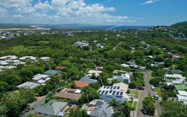 Magnificent views on Arkana, Noosa Heads