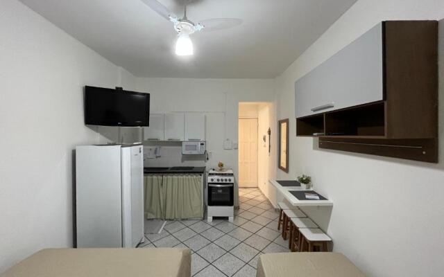 Kitnet Aconchegante A 3 Minutos Da Praia