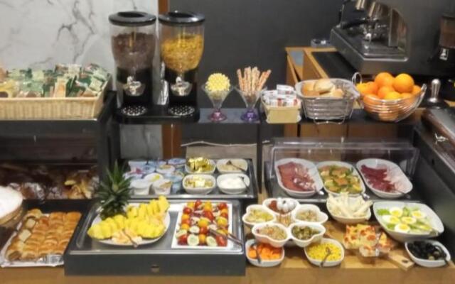 Concept Terrace Hotel