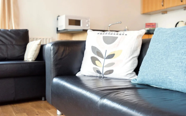 Platinum Apartments in Southwark 9992