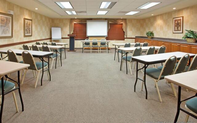 Holiday Inn Express & Suites Tucson Mall by IHG