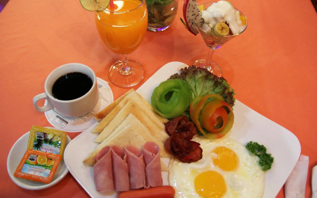 Tropical Breeze Guesthouse