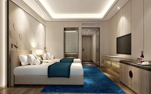 Qilu Luxury Blue Horizon Hotel