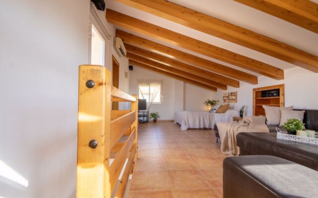 House Sally Deltebre