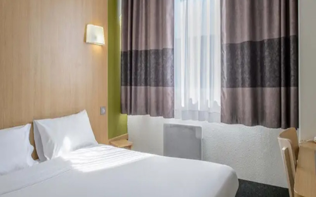 B&B HOTEL Nîmes Ville Active (4558)