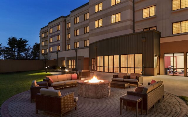 Courtyard Burlington Mt. Holly Westampton