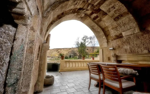 Sunak Cave Hotel