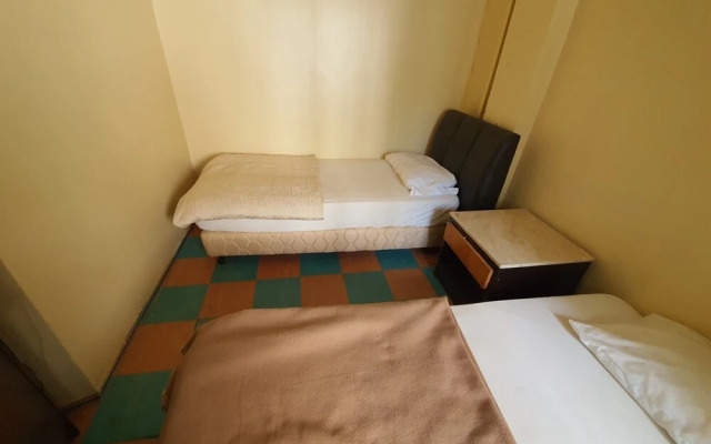 SPOT ON 90138 Hotel Elwarda Klcity