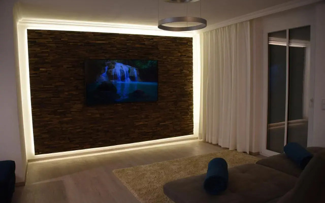 Antike & Modern Deluxe 2 mit Terrasse