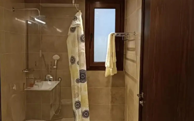 Charming 1-bedroom Terrace Escape