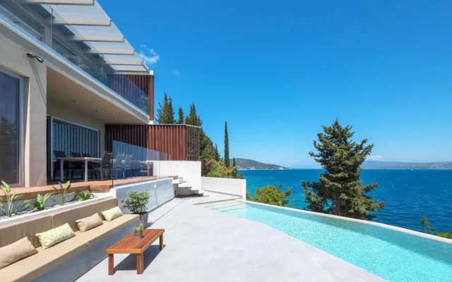 Villa Selina in Nikiana