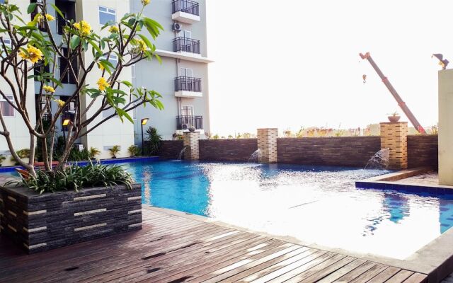 2 Bedrooms at Gading Greenhill Apartment by Travelio