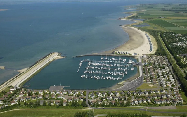 Bungalow Near Oosterschelde Beach