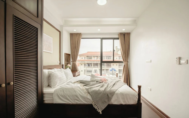 Lunaria Two Bedroom Apartment