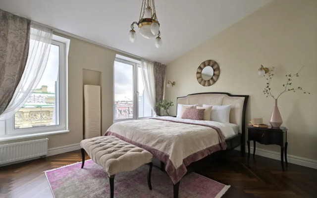 Minin Apartments на Караванной 11 (мансарда c террасой)