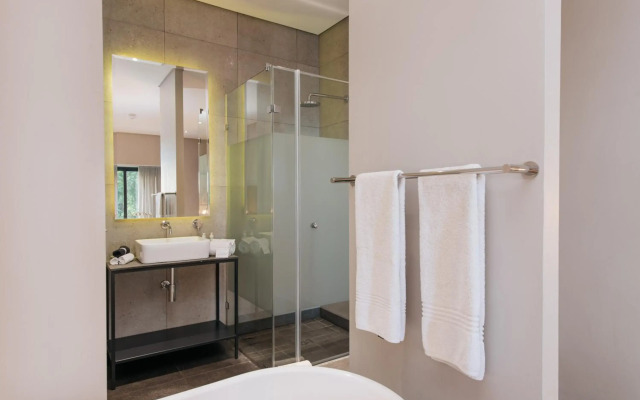 The Tree House Boutique Hotel