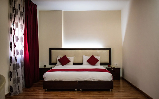 Al Murjan Palace Hotel