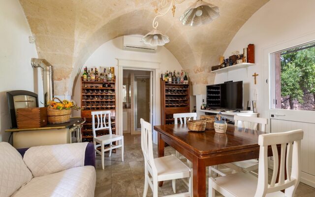 1966 Villa Medici Alla Macchia by Perle di Puglia