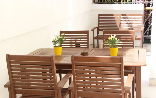 Can Pansiyon Apart - Caters to Men - Hostel