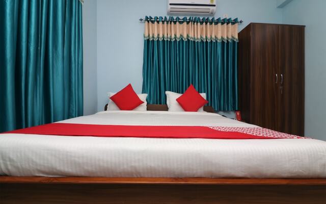 OYO 22042 Executive Guest House