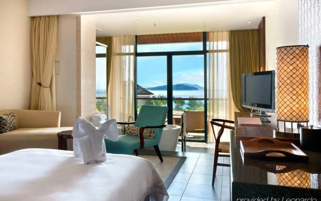 Hilton Sanya Yalong Bay Resort & Spa