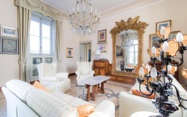 Villa Giù Luxury Lake Como - By House Of Travelers -